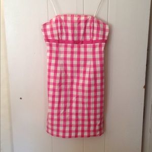 Gingham pink Lilly strapless dress!